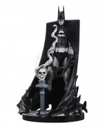 DC Direct Resin socha 1/10 Batman Black & White by Bill Sienkiewicz 20 cm